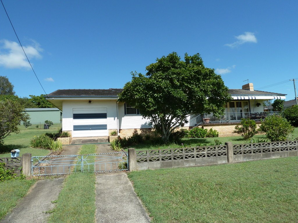 11 Smith Street KYOGLE 1
