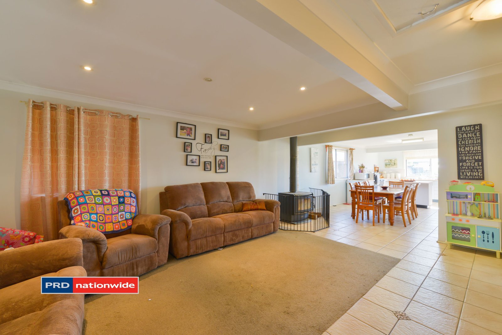 11 Southview Street TAMWORTH 4