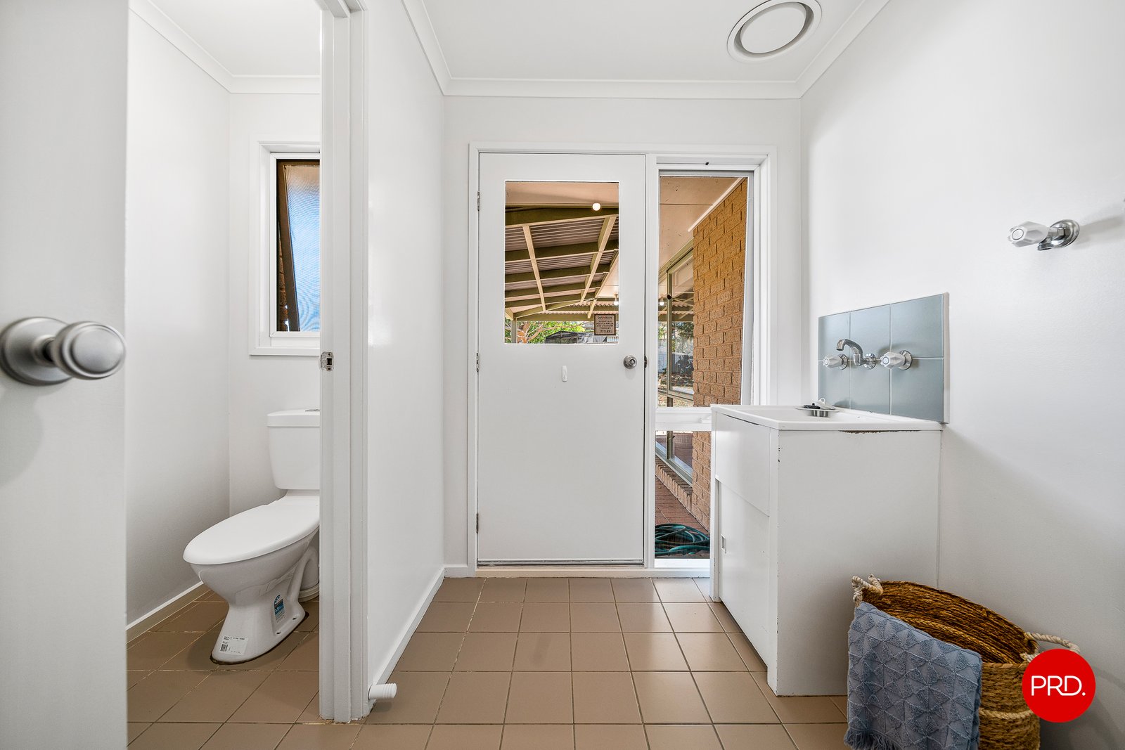 11 Spencer Drive KANGAROO FLAT 11