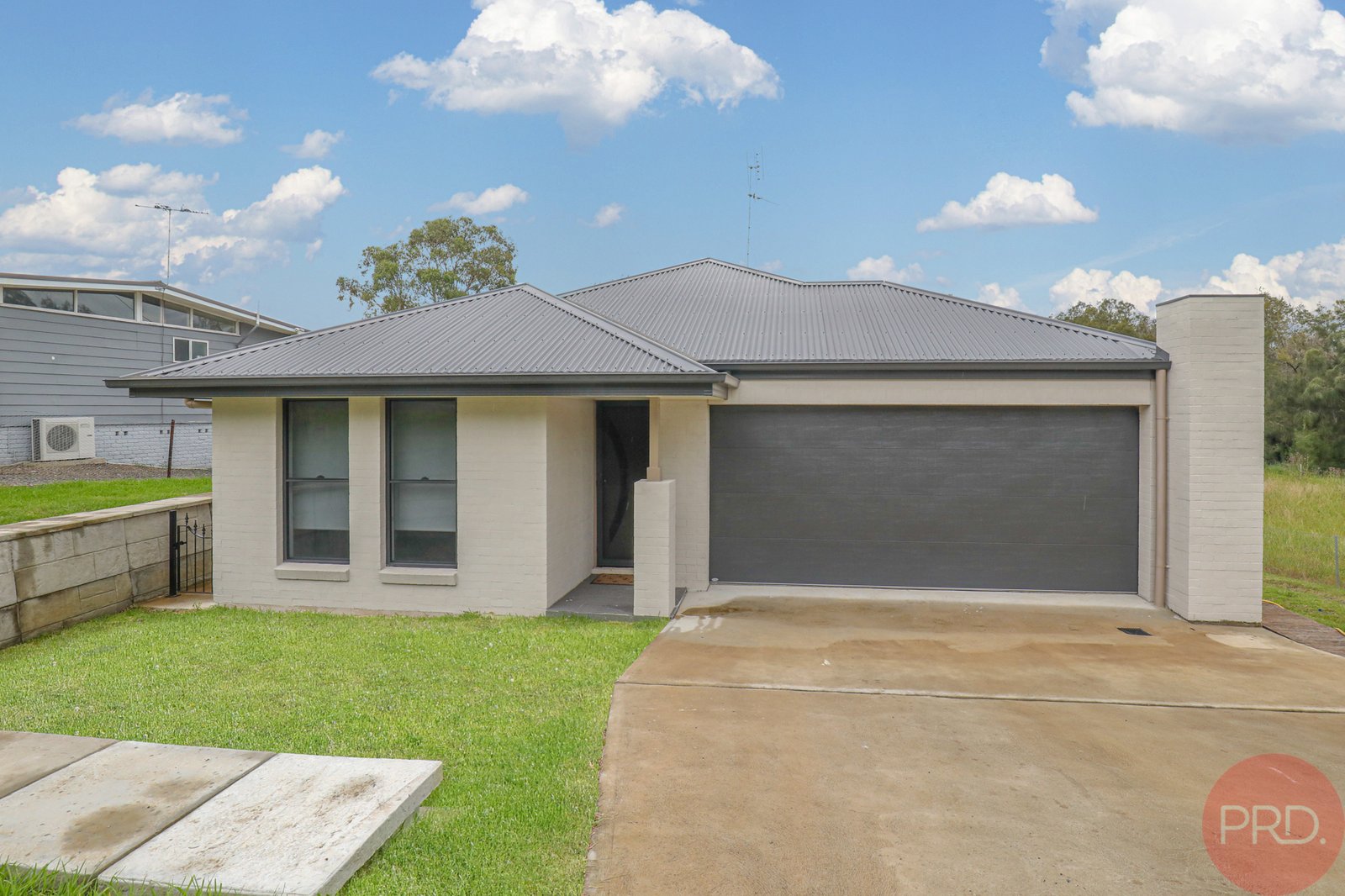11 Spring Street EAST BRANXTON 1