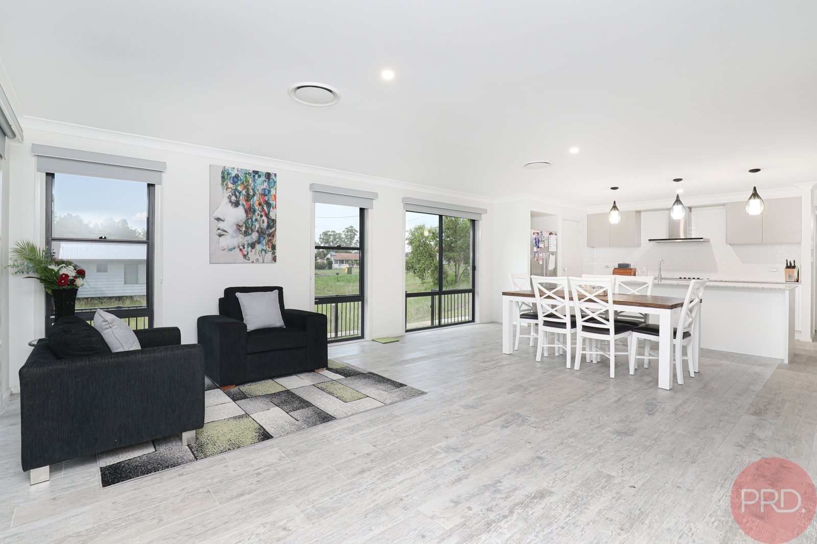 11 Spring Street EAST BRANXTON 8
