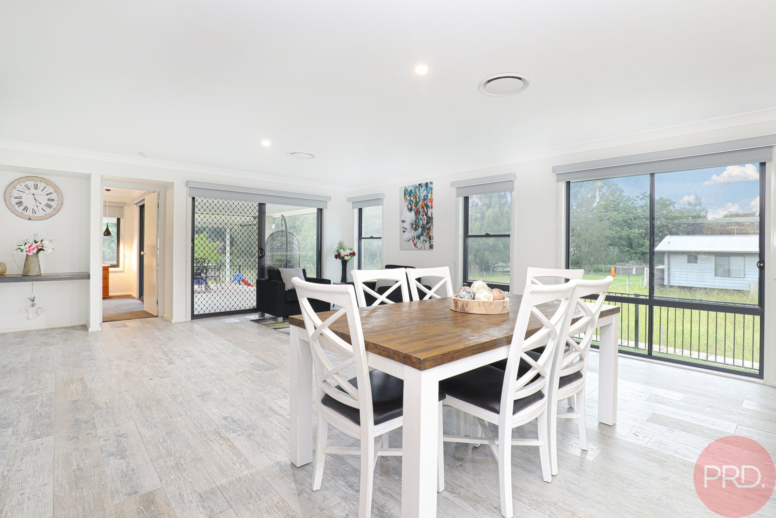 11 Spring Street EAST BRANXTON 9