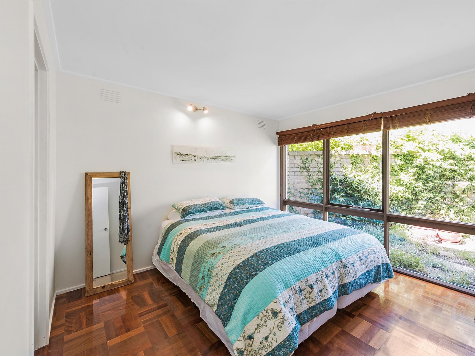 Gallery: 1/1 Spring Street