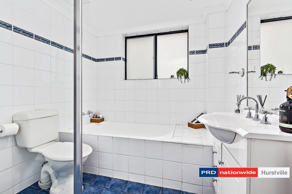 1/1 St Georges Pde  HURSTVILLE 5