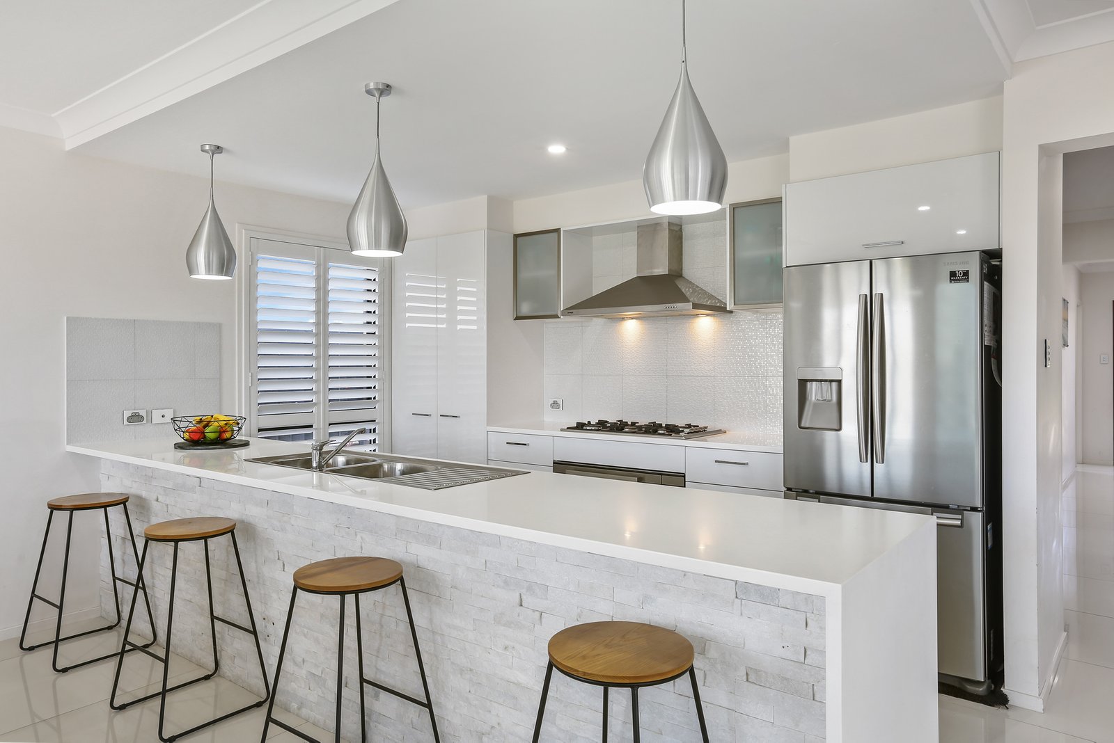 11 Stockyard Crescent HORSLEY 2