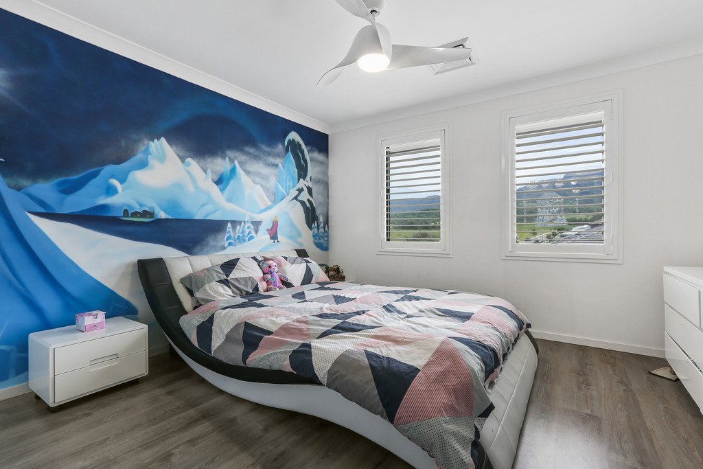 11 Stockyard Crescent HORSLEY 8