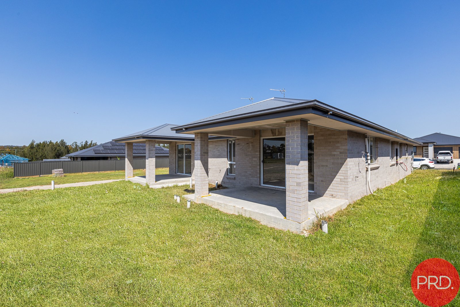 11 Stonebark Court GRETA 18