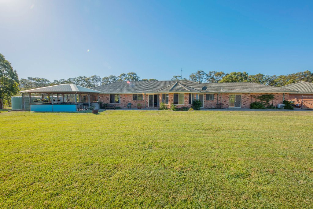 11 Storks Rd  GLEN OAK 1
