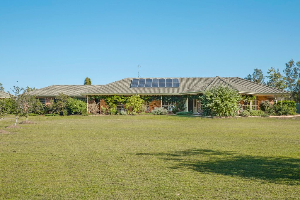 11 Storks Rd  GLEN OAK 2