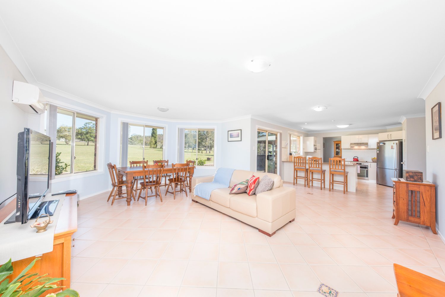 11 Storks Rd  GLEN OAK 7