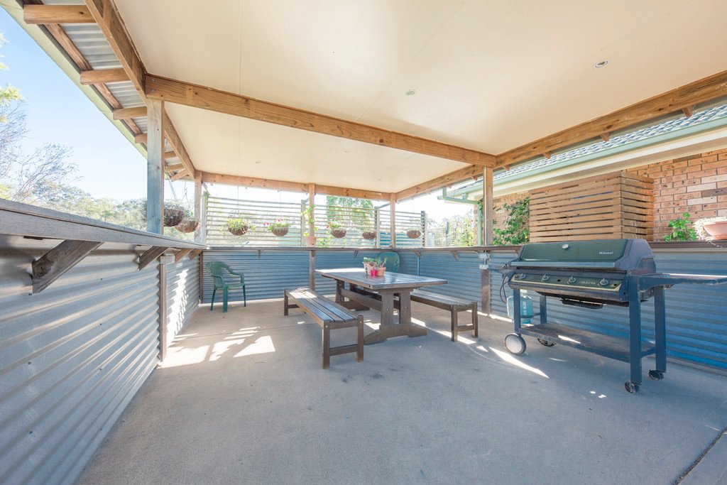 11 Storks Rd  GLEN OAK 25