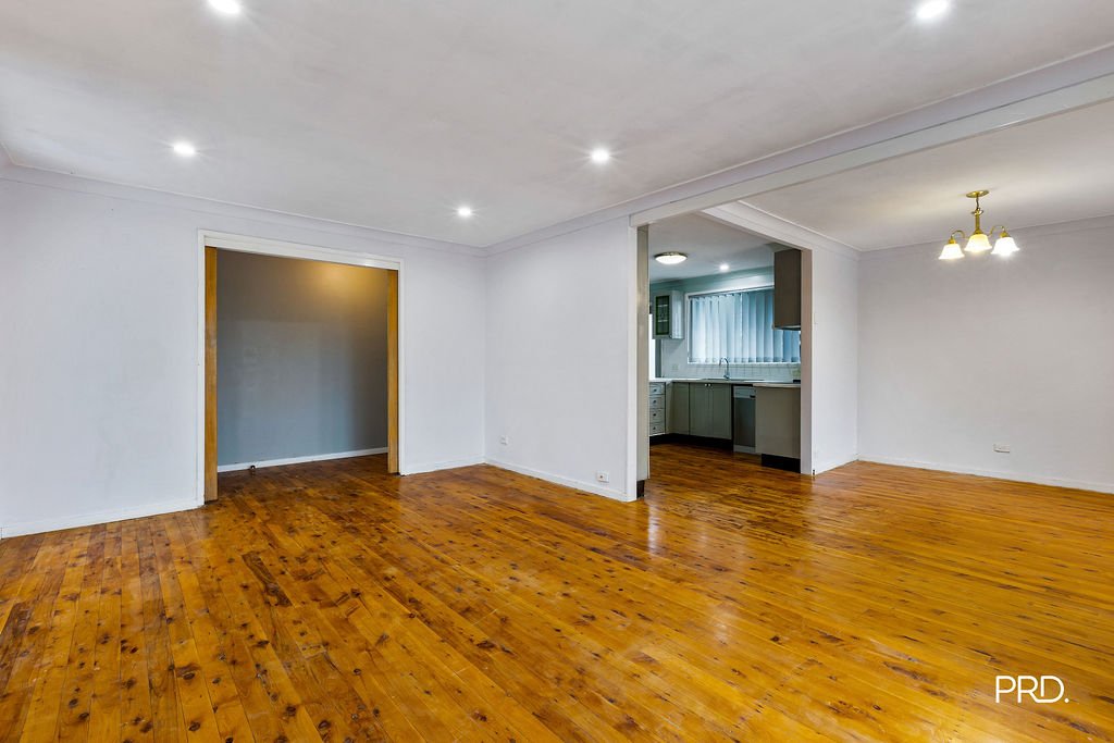 11 Strathdon Rd  Emu Heights 3