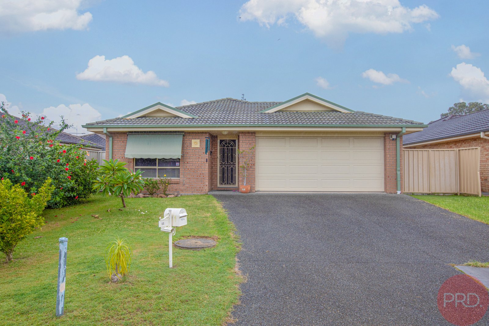 11 Strutt Crescent METFORD 1