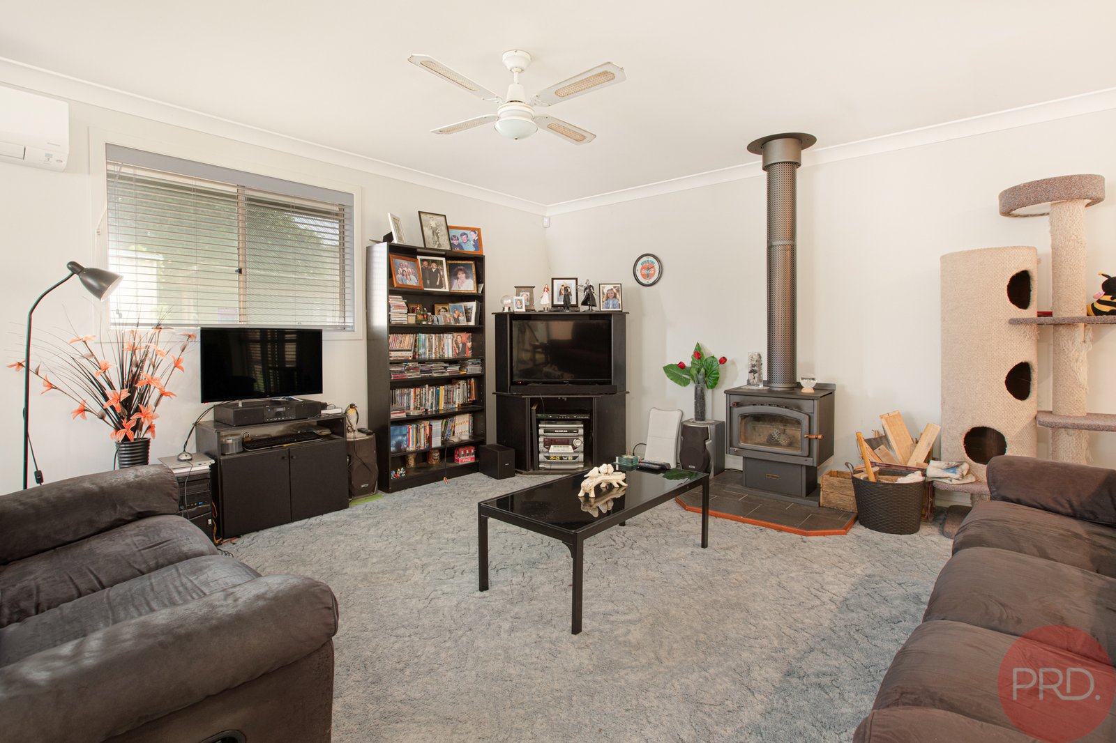 11 Strutt Crescent METFORD 2