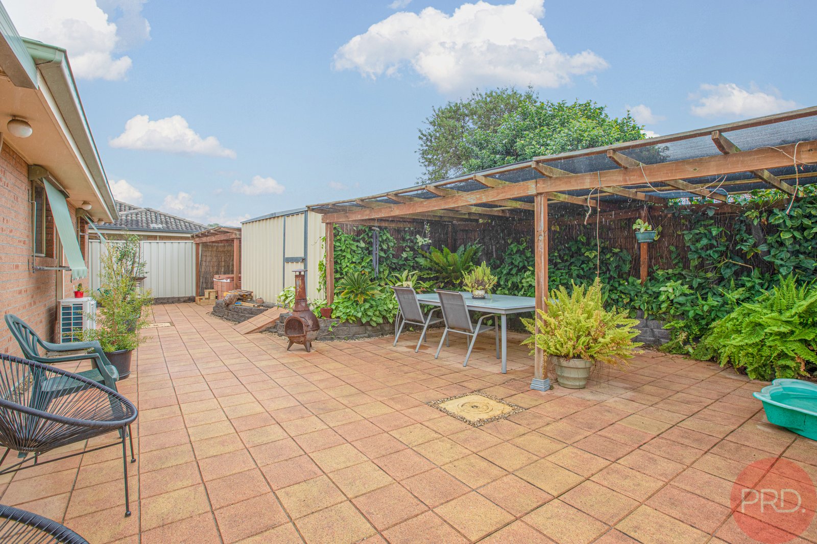 11 Strutt Crescent METFORD 14