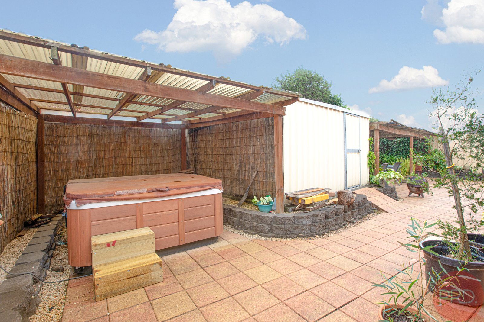 11 Strutt Crescent METFORD 17