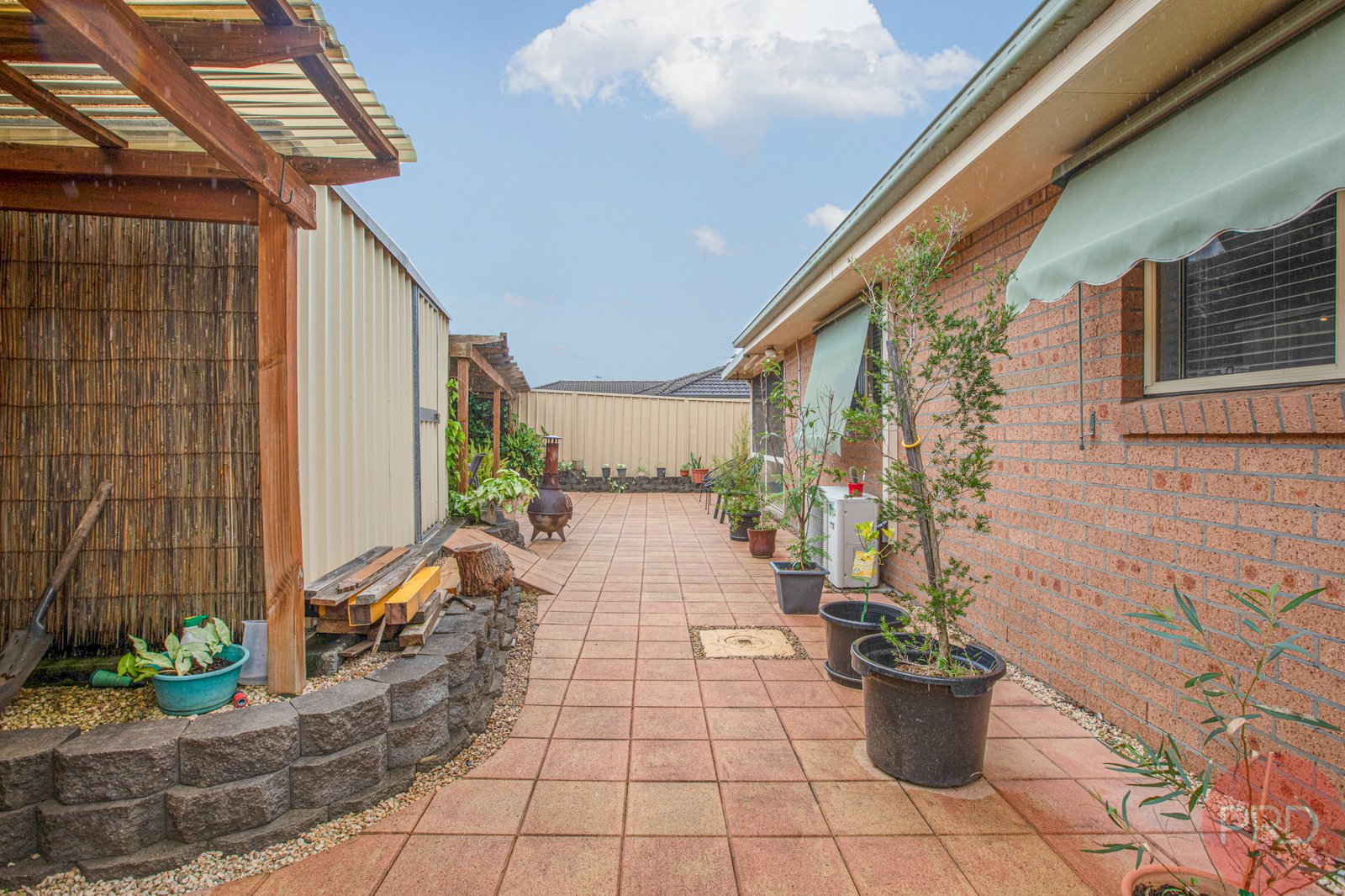 11 Strutt Crescent METFORD 18