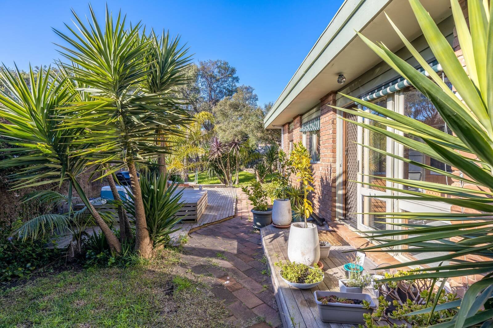 Real Estate and Property in 11 Sunshine Grove, Rye, VIC