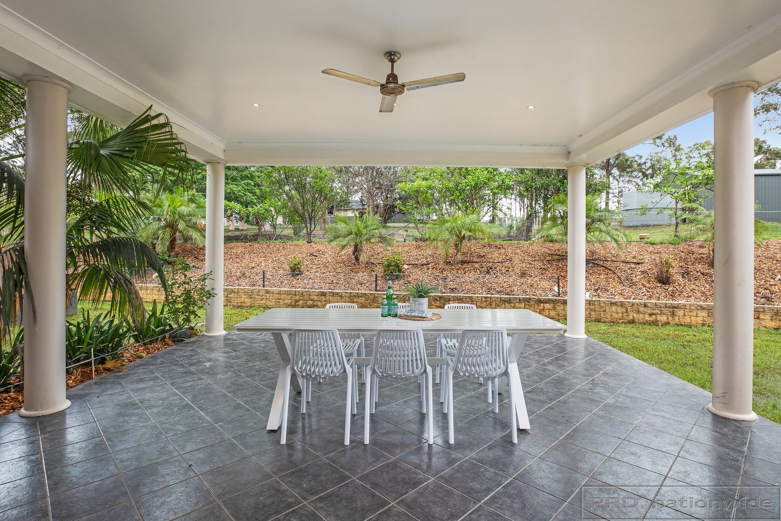 11 Sutton Grove BRANXTON 21