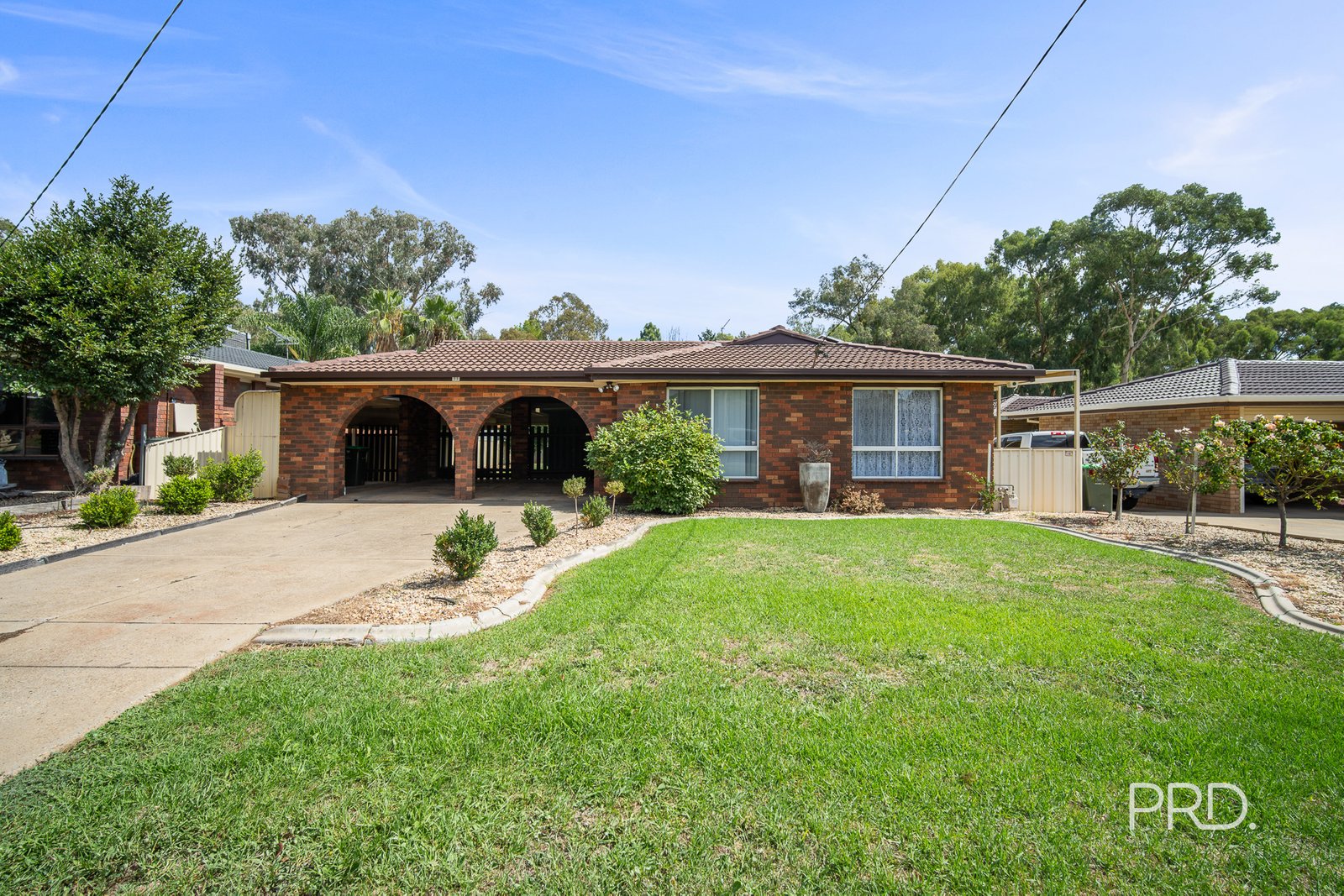 11 Swan Street ASHMONT 2