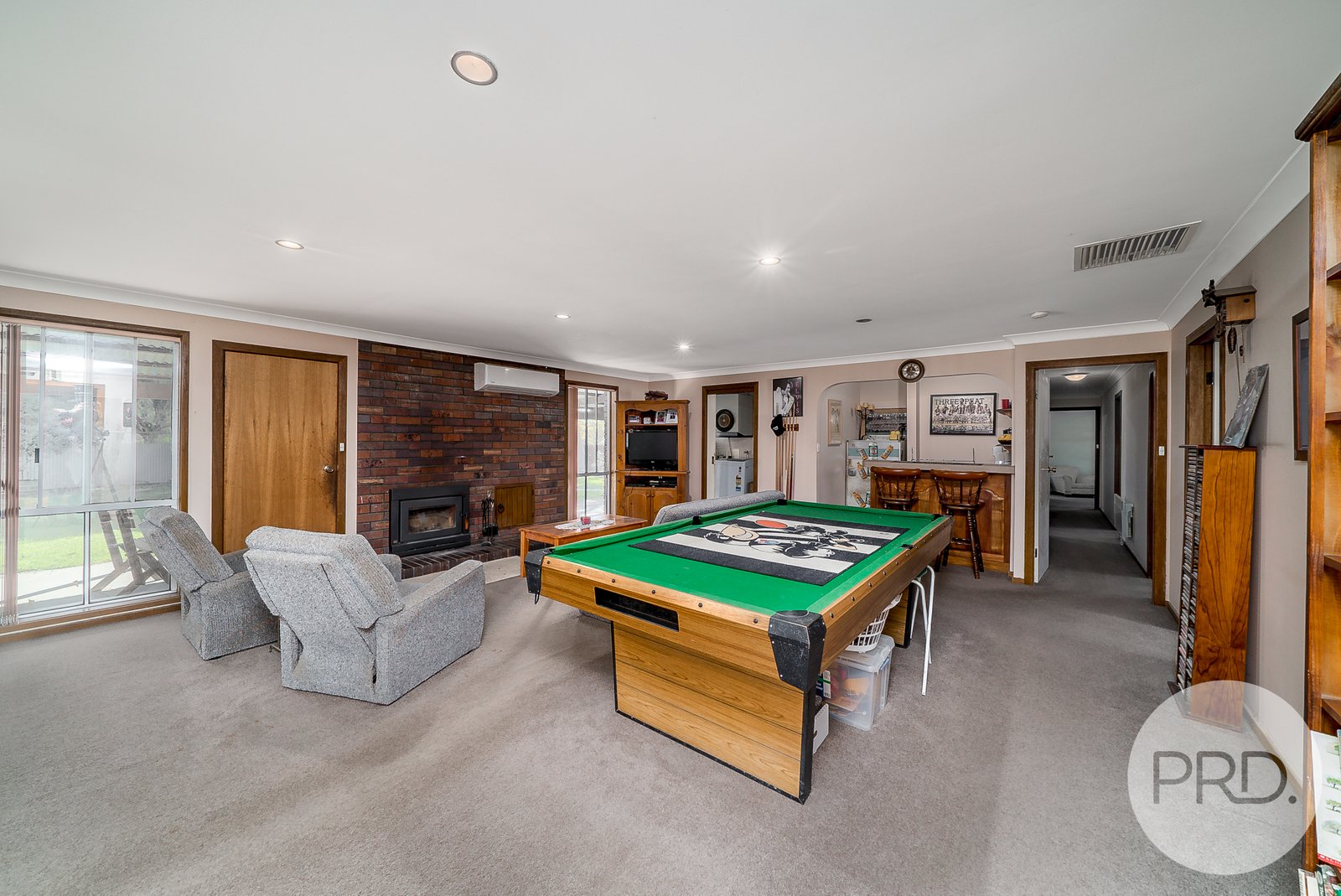 11 Sycamore Road LAKE ALBERT 14