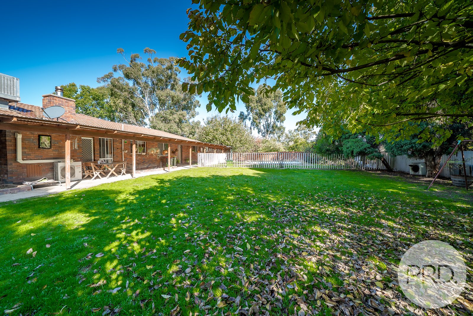 11 Sycamore Road LAKE ALBERT 17