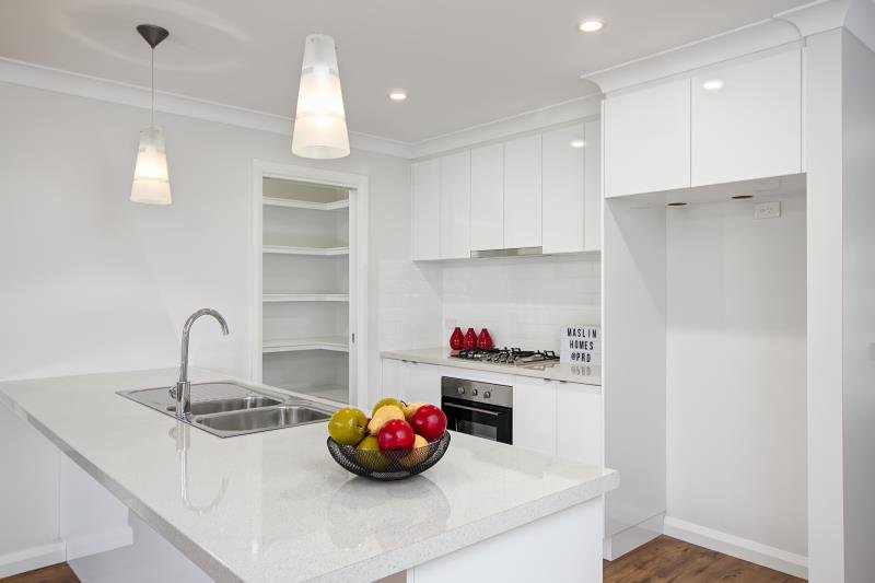 11 Tantoon Circuit FOREST HILL 2