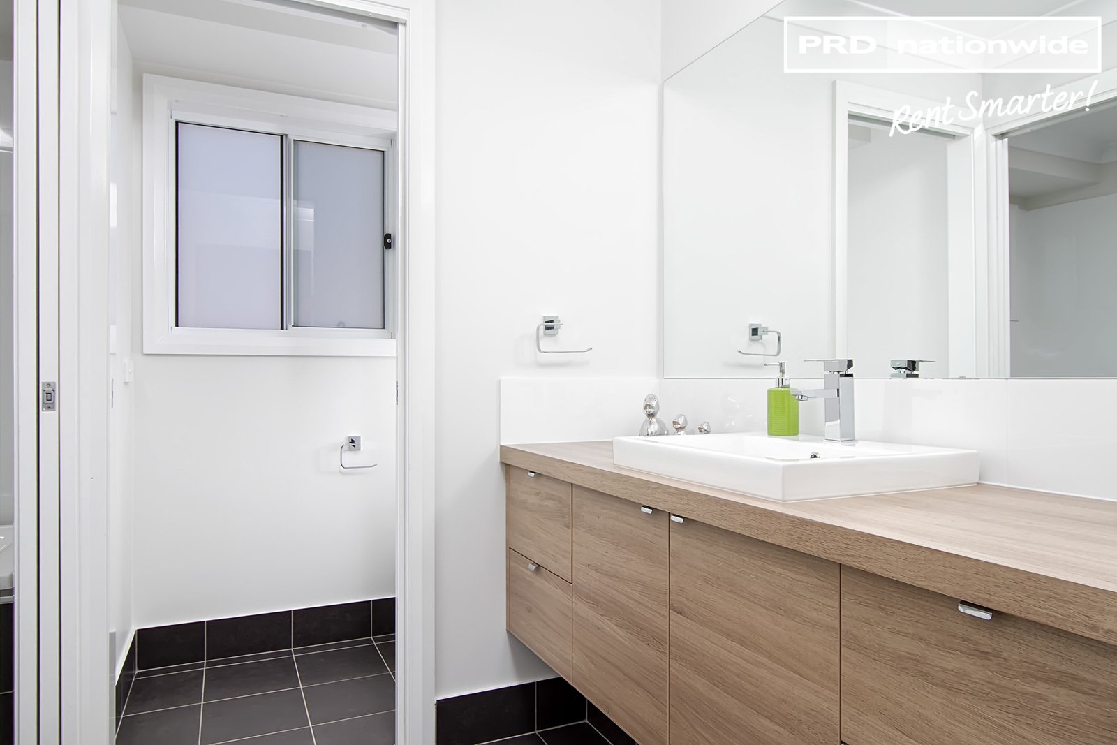 11 Tantoon Circuit FOREST HILL 12