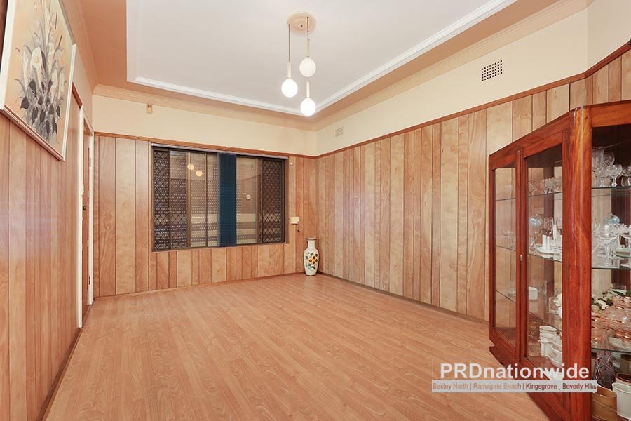 11 Tasker Avenue CLEMTON PARK 3