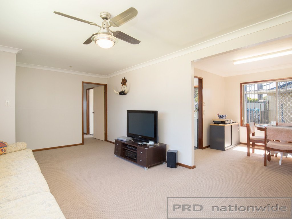 11 Taylor Avenue THORNTON 3