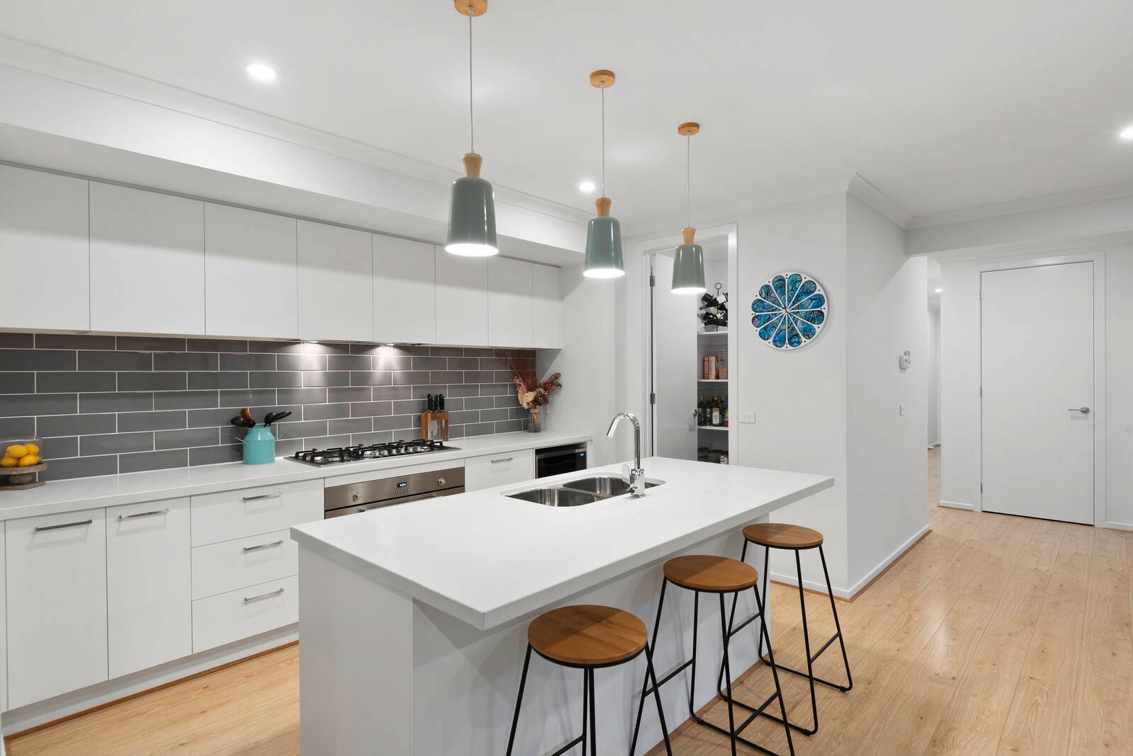 Real Estate and Property in 11 Tenterfield Street, Armstrong Creek, VIC