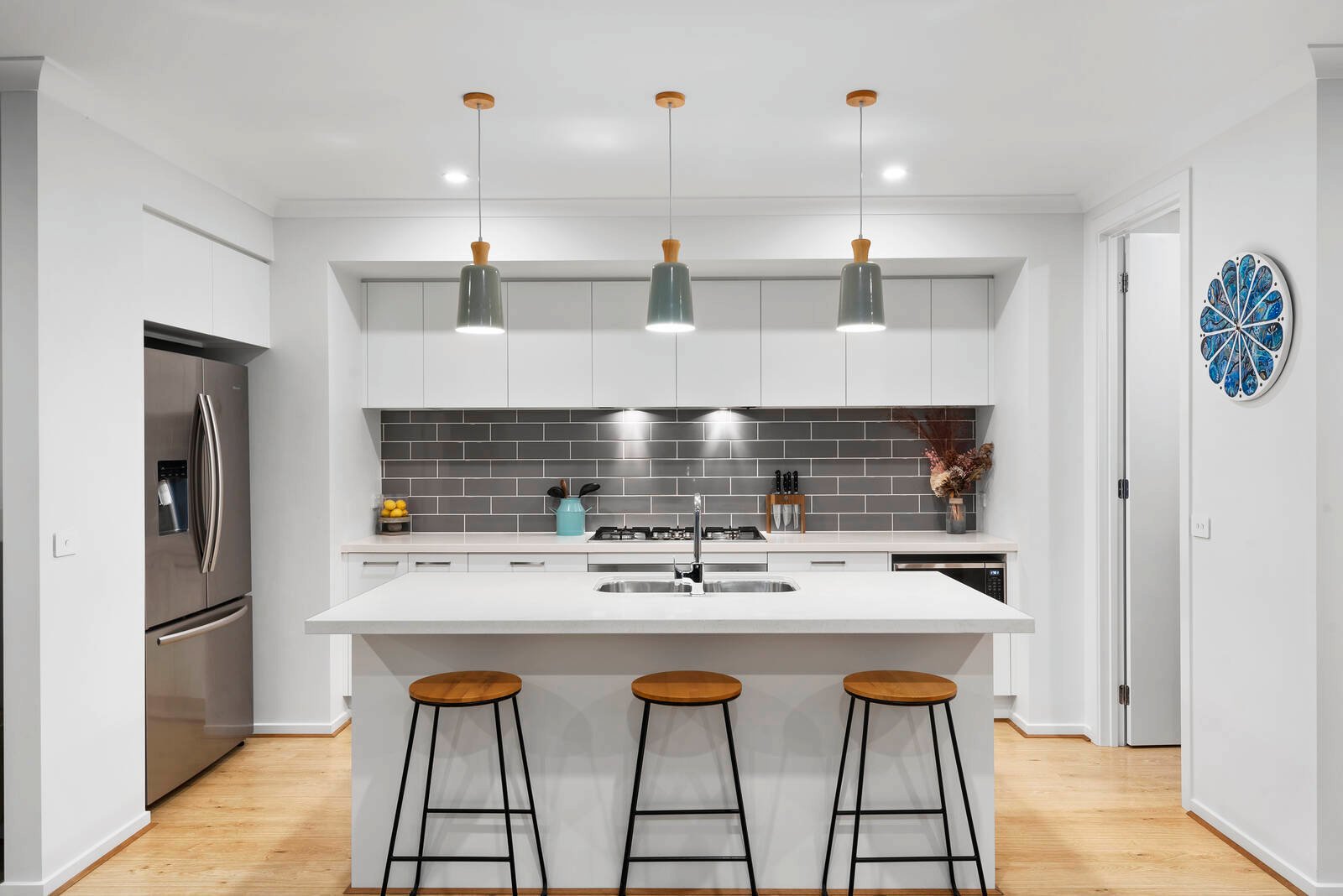 Real Estate and Property in 11 Tenterfield Street, Armstrong Creek, VIC