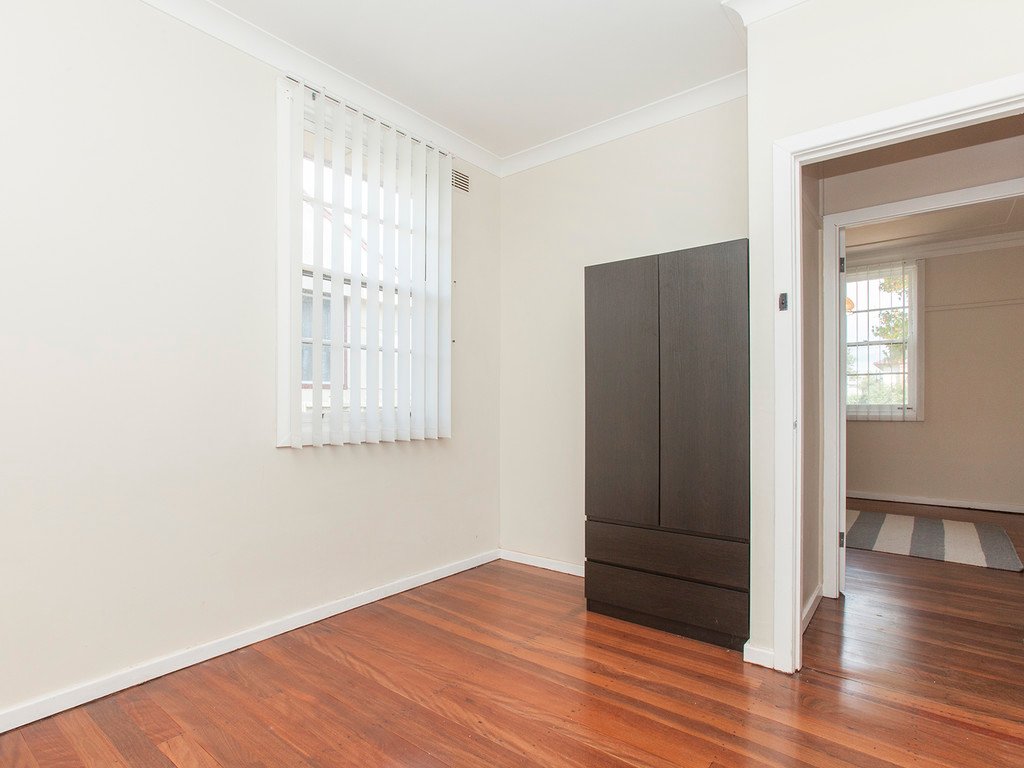 11 Third Avenue RUTHERFORD 9