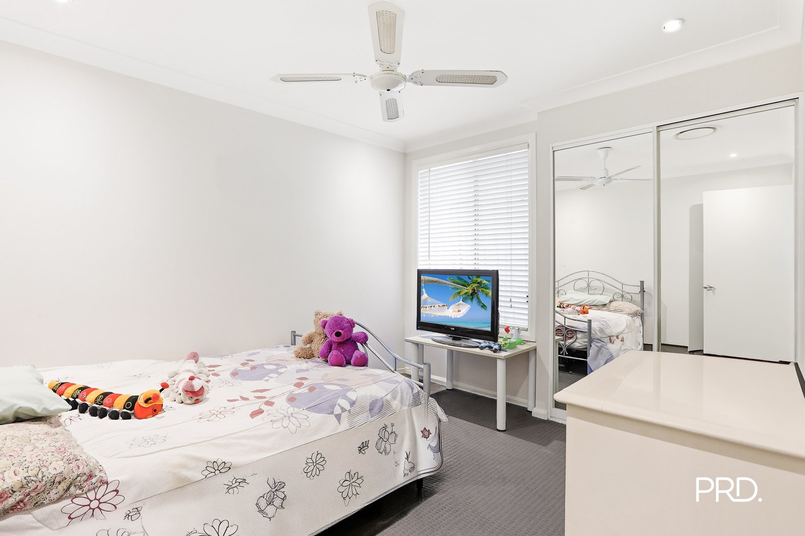 11 Thornbill Crescent GLENMORE PARK 10