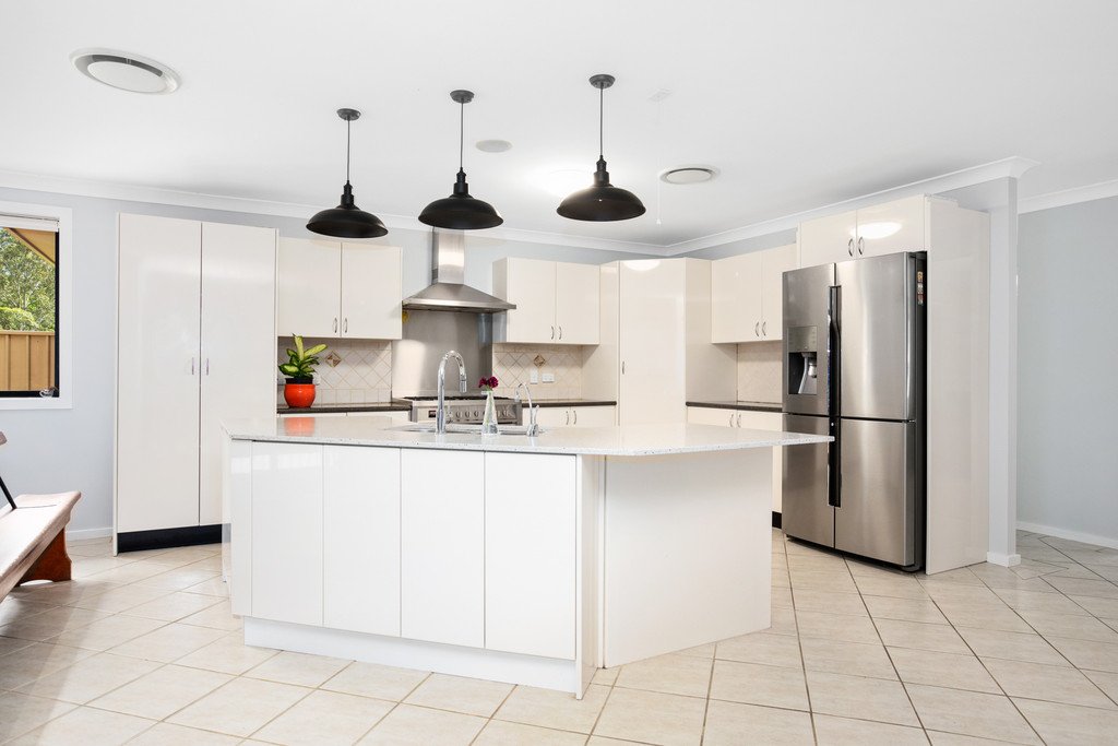 11 Thornbill Grove THORNTON 6