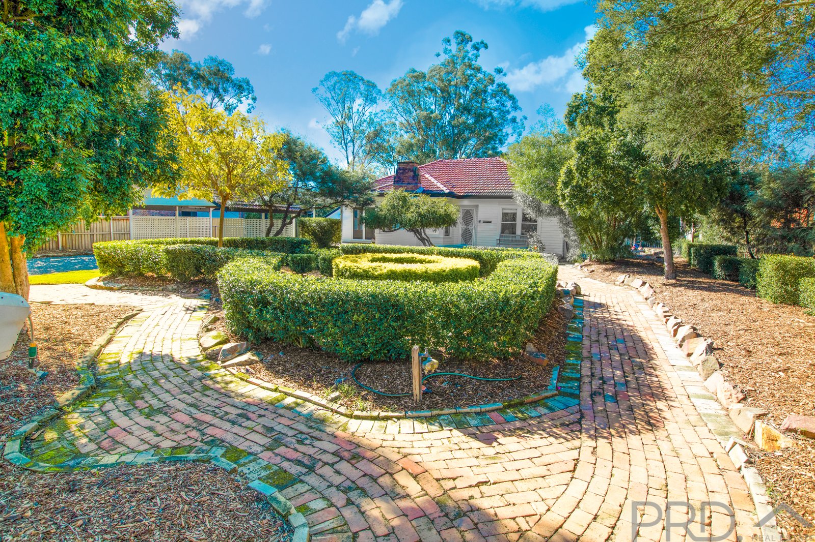 11 Tocal Road BOLWARRA HEIGHTS 3