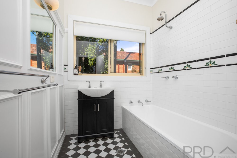 11 Tocal Road BOLWARRA HEIGHTS 30