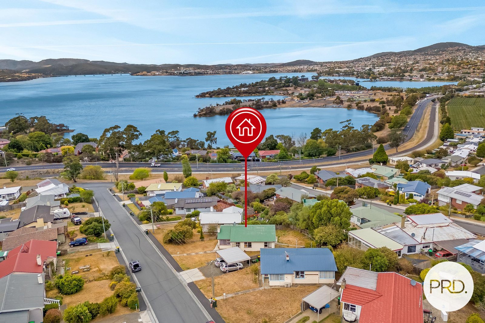 11 Tooma Avenue BERRIEDALE 24