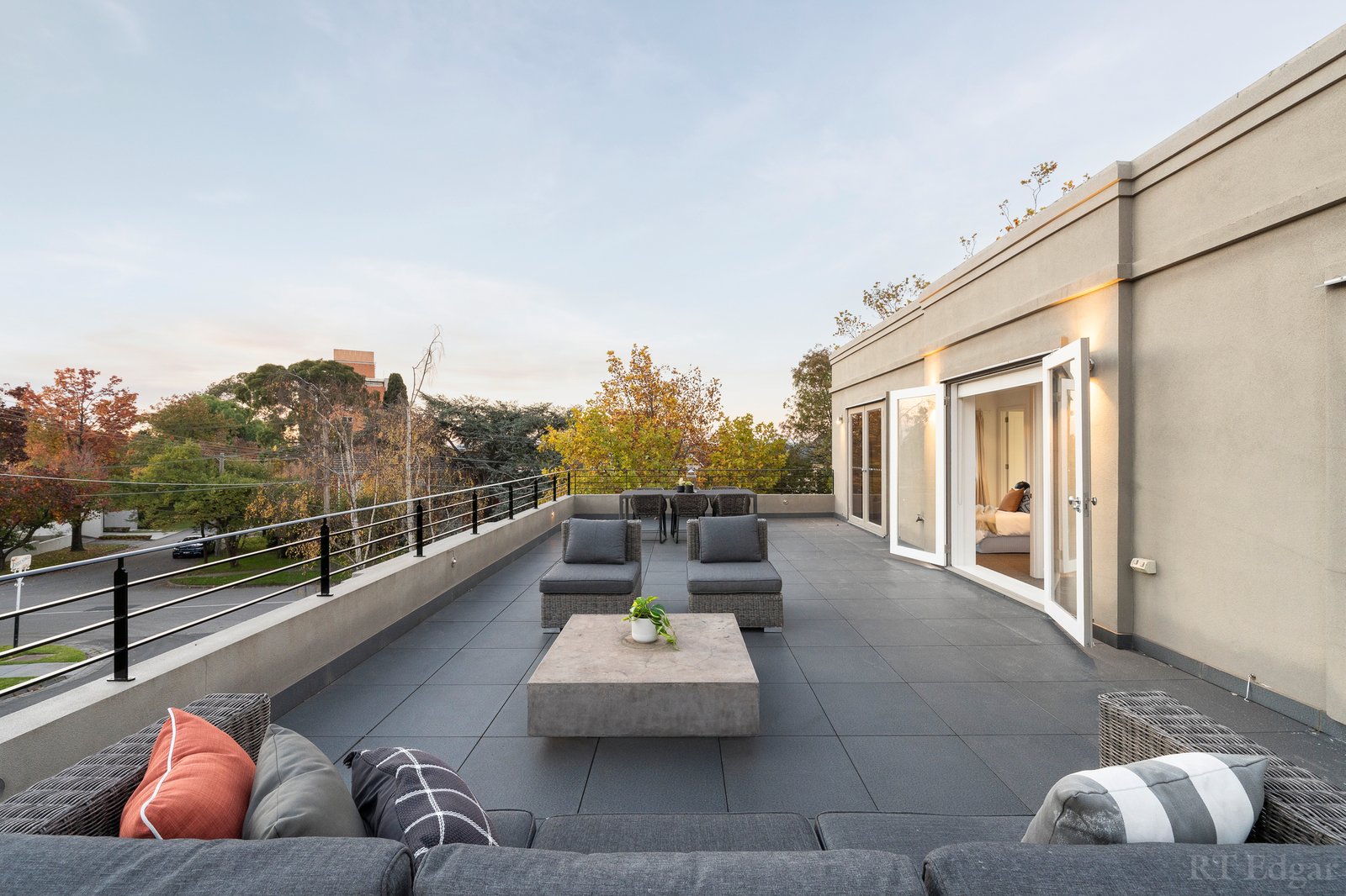 Real Estate and Property in 11 Torresdale Court, Toorak, VIC