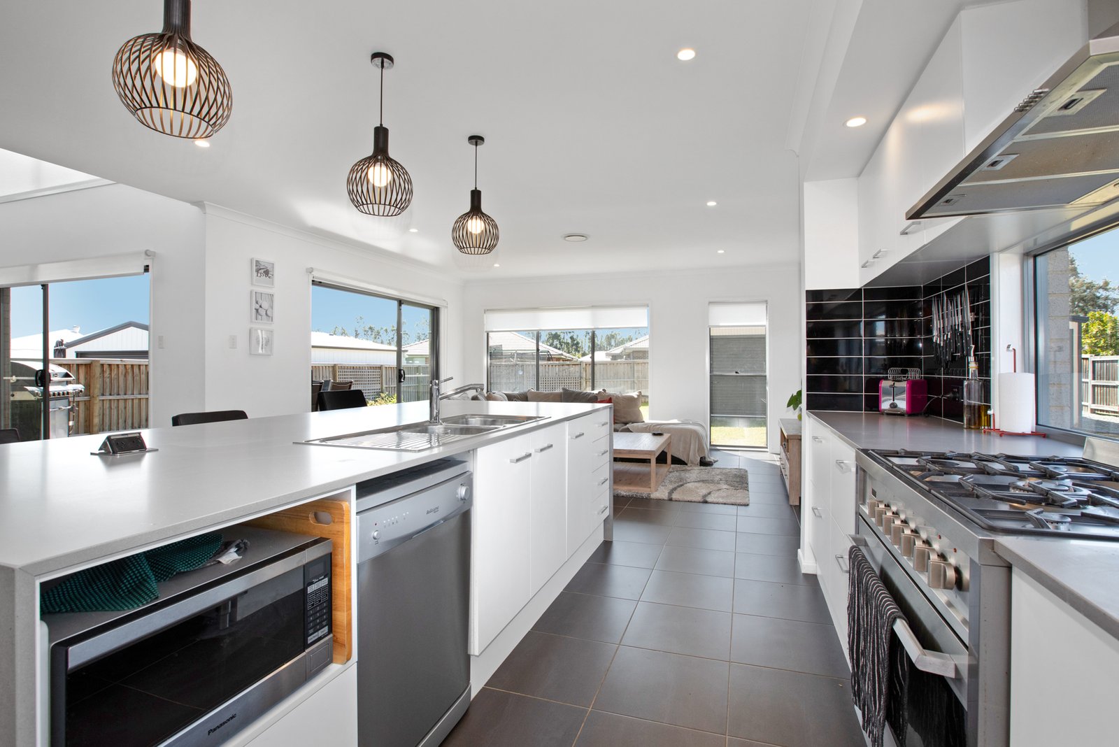 11 Tournament Street RUTHERFORD 9