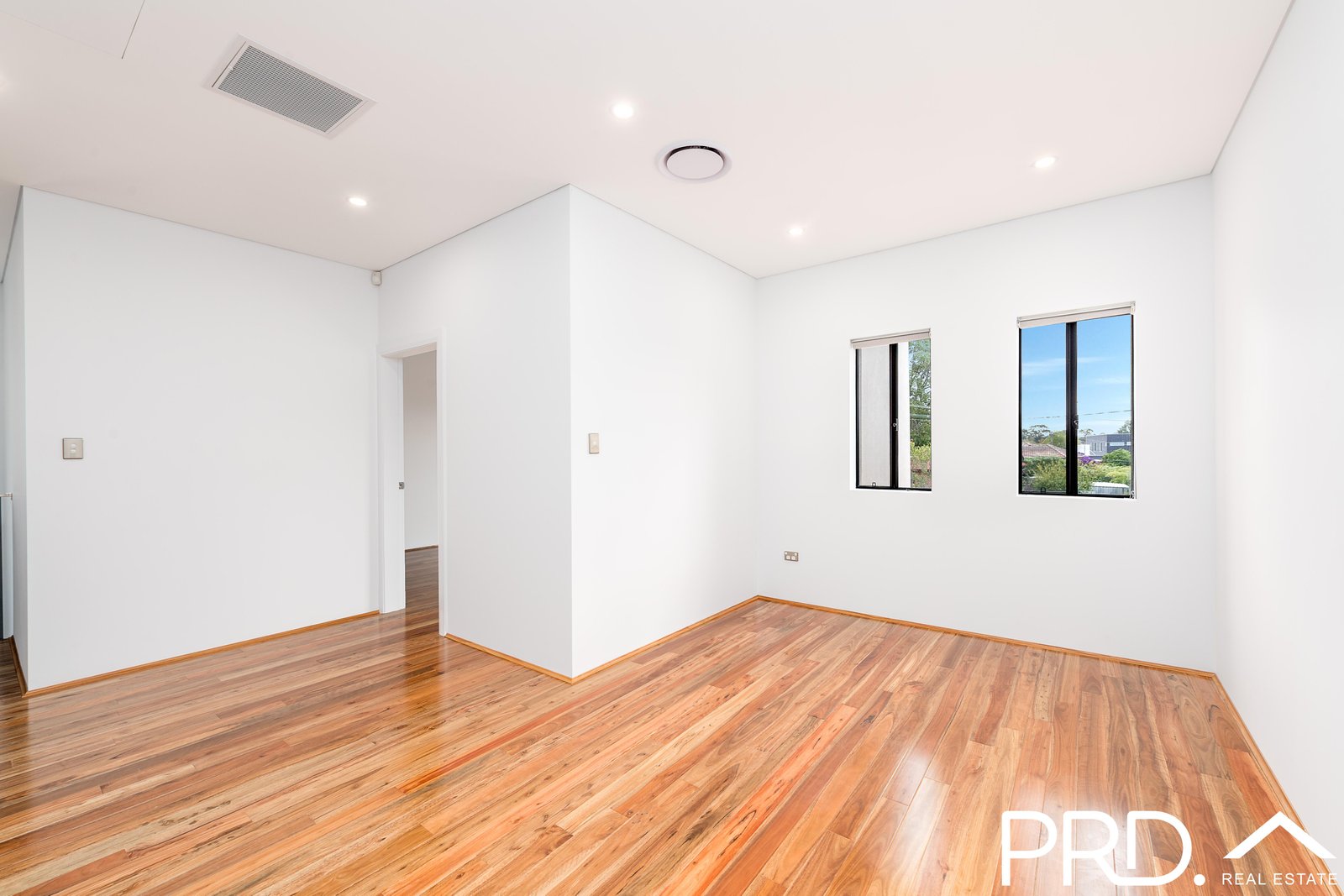 11 Tower Street REVESBY 2