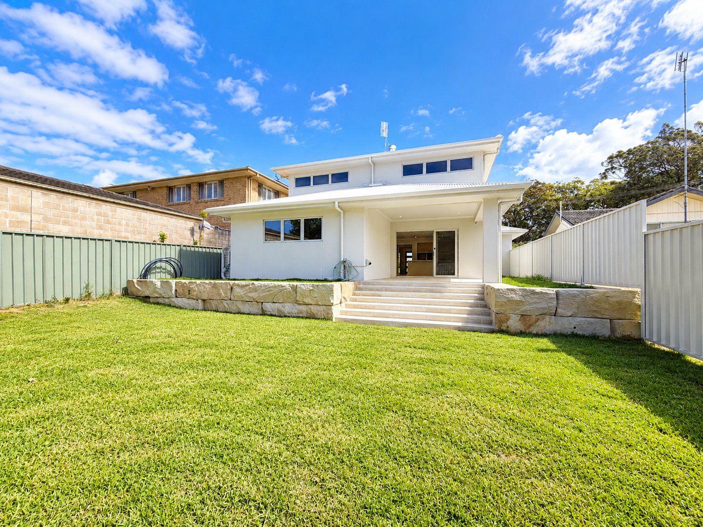 11 Trafalgar Street NELSON BAY 21