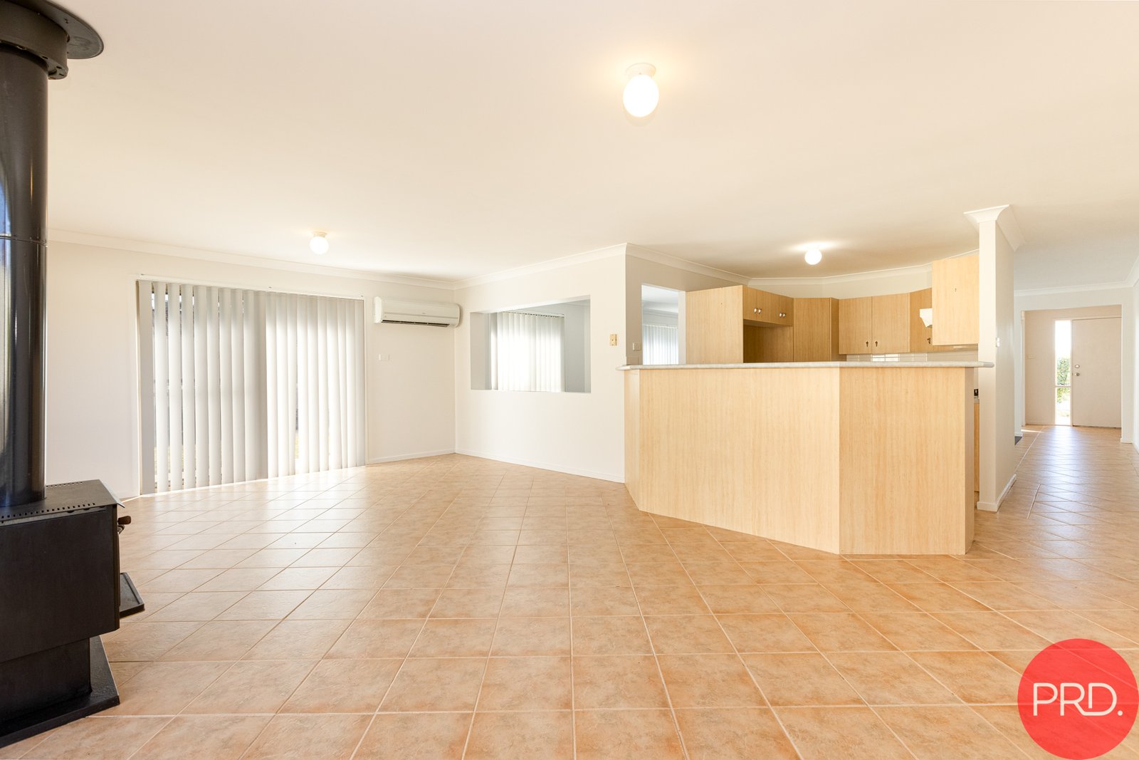 11 Treefern Close ABERGLASSLYN 9