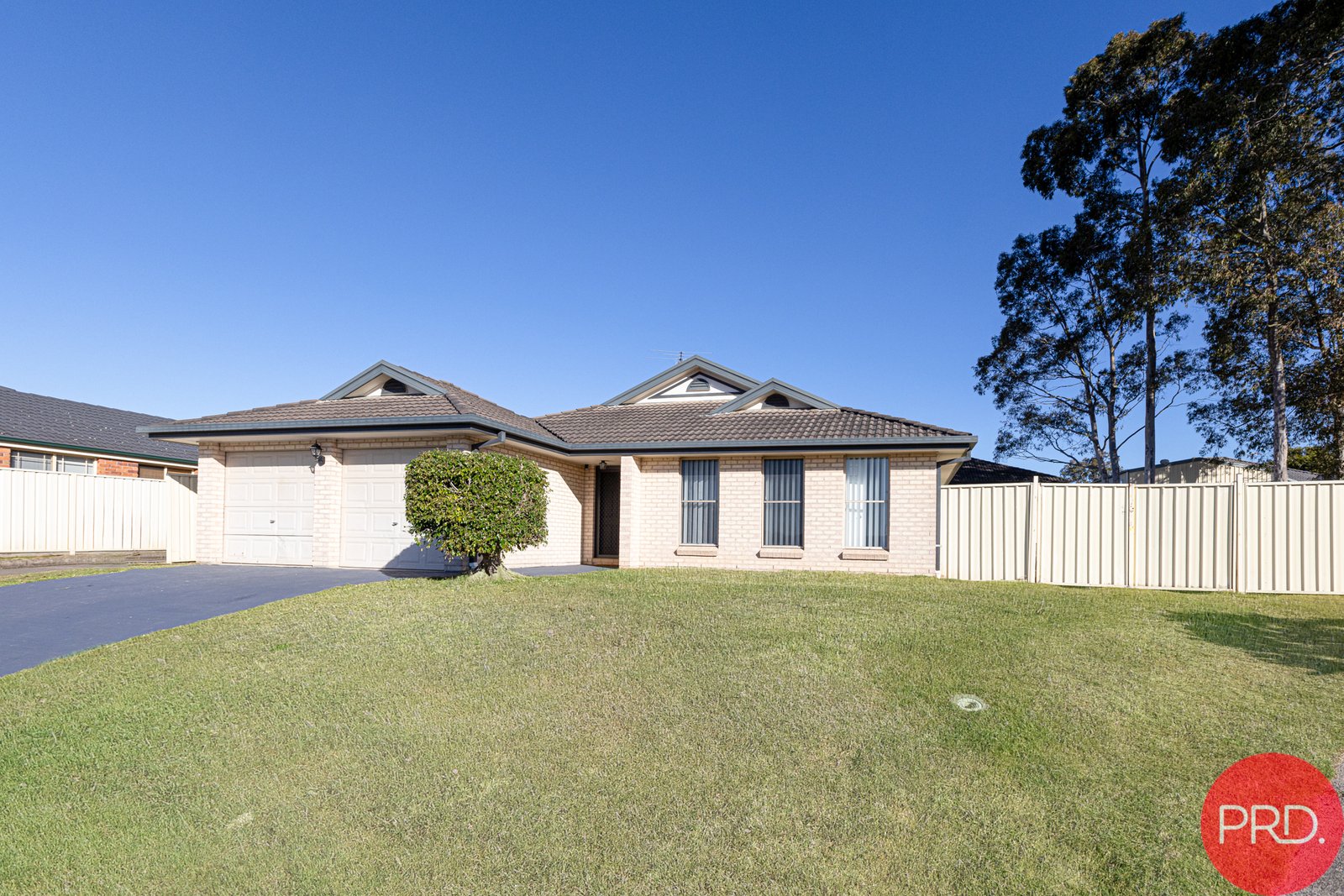 11 Treefern Close ABERGLASSLYN 19