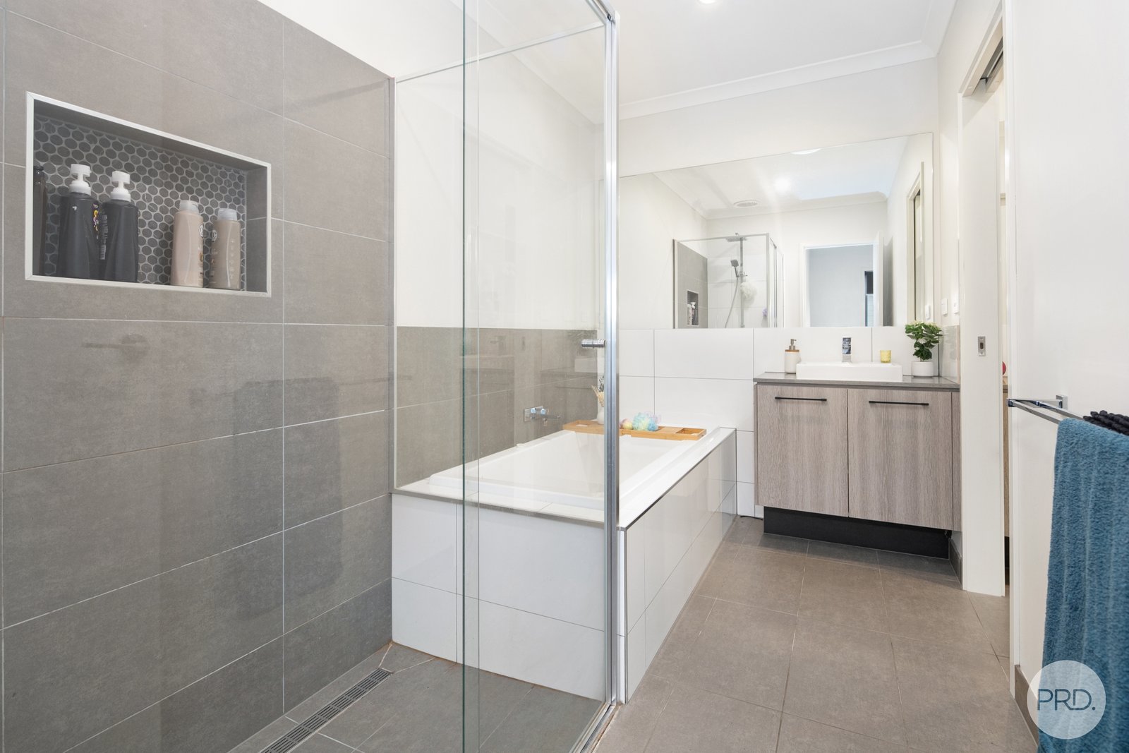 11 Treetop Drive CARDIGAN 13