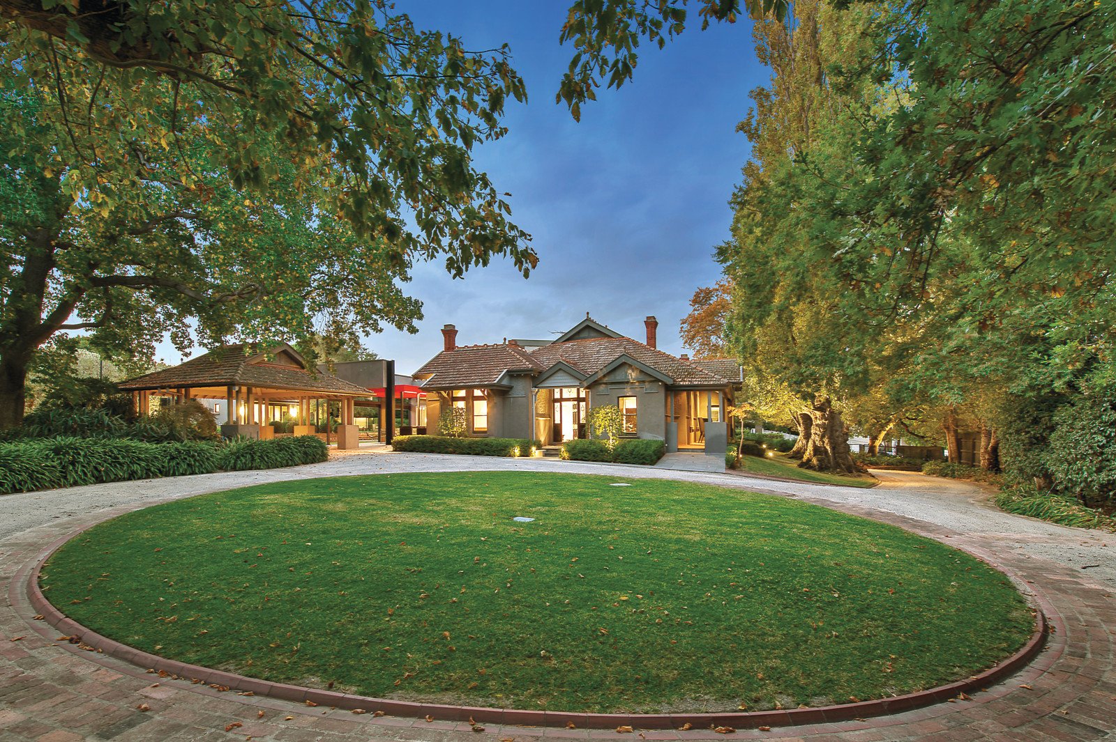 11 Tregarron Avenue, Kew, VIC