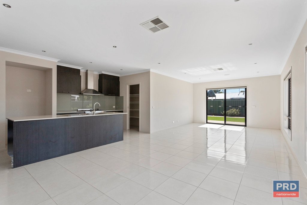 11 Triplett Avenue ASCOT 3