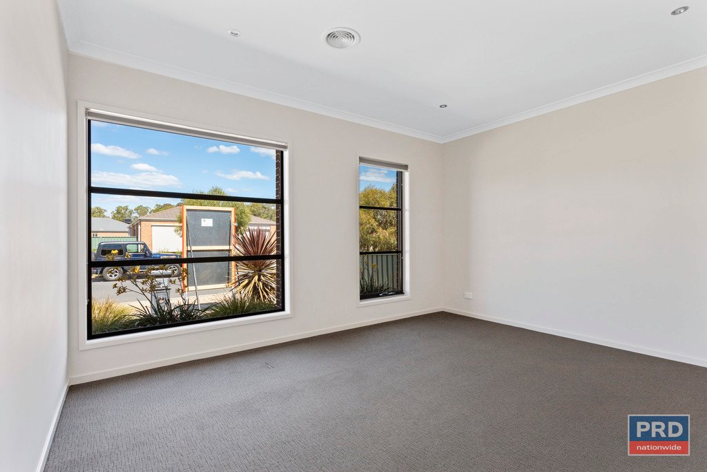 11 Triplett Avenue ASCOT 5