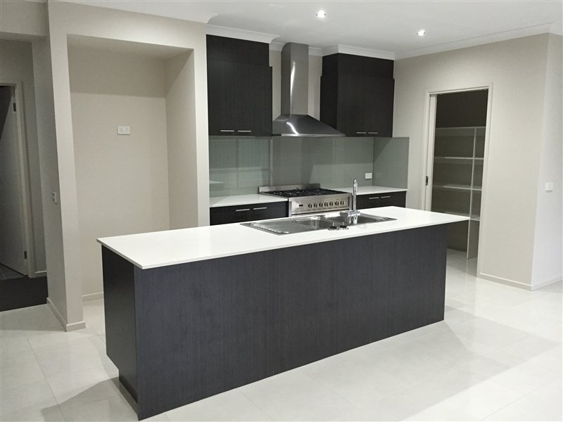 11 Triplett Avenue ASCOT 2