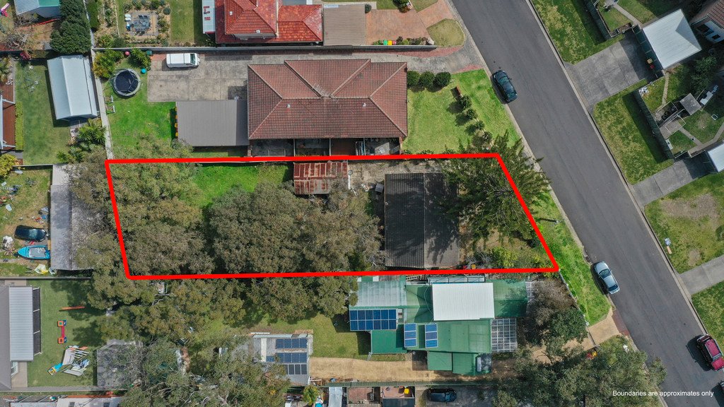 11 Turner Esplande  EAST CORRIMAL 6